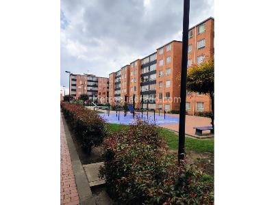 Apartamento de 2 alcobas en venta en Terreros, Soacha, 43 m² · foto 17 de 18