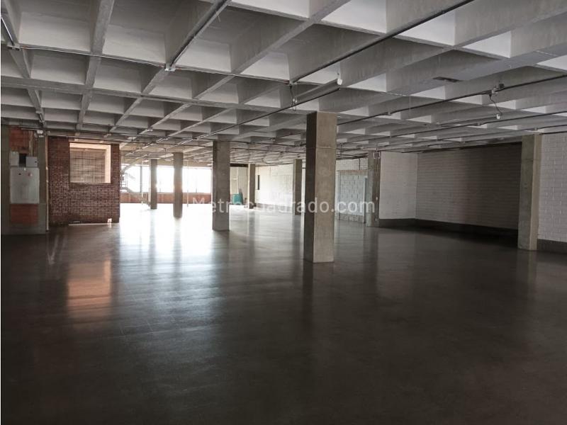 Local Comercial en Arriendo, Guayabal, Medellín - Vista 2