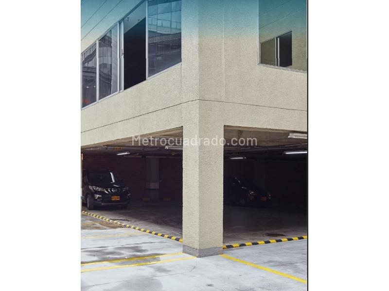 Oficina en Arriendo, Chico, Bogotá D.C. - Vista 4