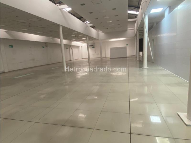 Bodega en Arriendo, Toberin, Bogotá D.C. - Más