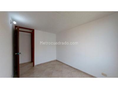 Apartamento de 3 alcobas en venta en Parque Campestre, Soacha, 55 m² · foto 14 de 20