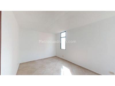Apartamento de 3 alcobas en venta en Parque Campestre, Soacha, 55 m² · foto 17 de 20