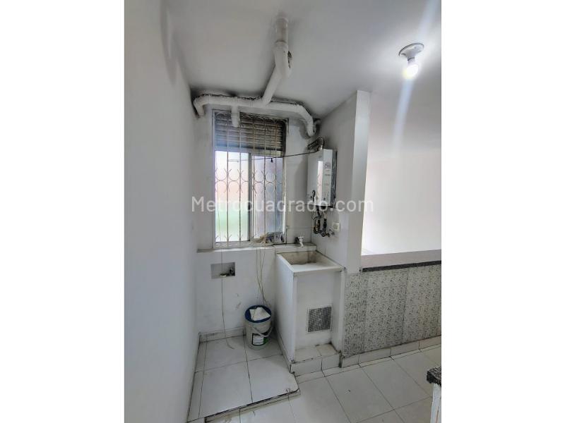 Piso – Soacha, Industrial Salitre, Comuna Compartir - Más