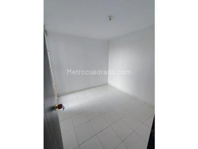 Apartamento de 3 alcobas en venta en Altico, Soacha, 59 m² · foto 8 de 20