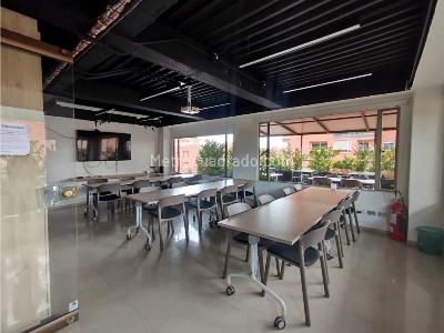 Oficina en Arriendo, San Patricio, Bogotá D.C.