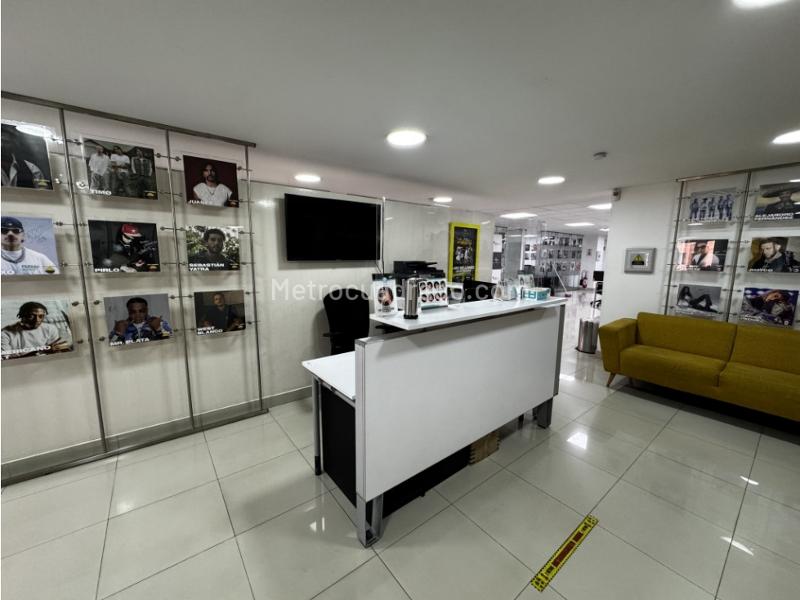 Oficina en Arriendo, San Patricio, Bogotá D.C. - Más