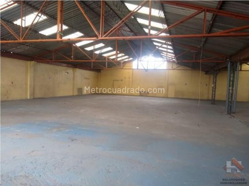 Bodega en Arriendo, Puente Aranda, Bogotá D.C. - Más