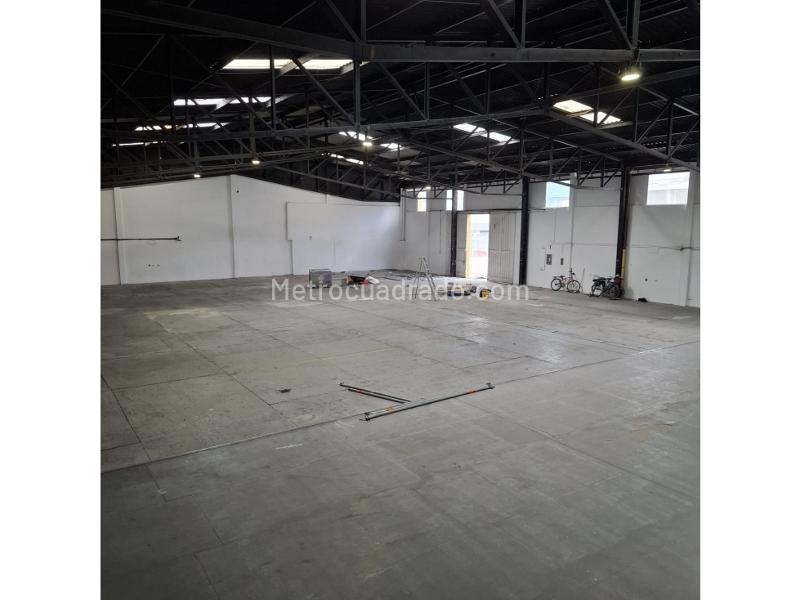 Bodega en Venta, Av El Dorado, Bogotá D.C. - Vista 2