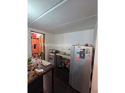 Casa de 2 alcobas en venta en Compartir, Soacha, 52 m² · foto 3 de 20
