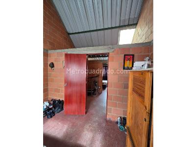 Casa de 2 alcobas en venta en Compartir, Soacha, 52 m² · foto 8 de 20