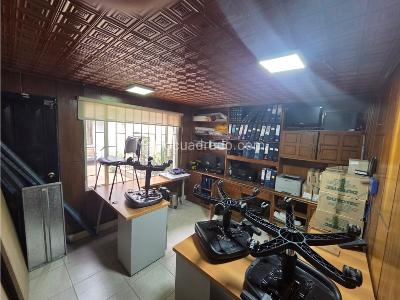 Casa de 5 alcobas en venta en Modelia, Bogotá, 400 m² · foto 15 de 20