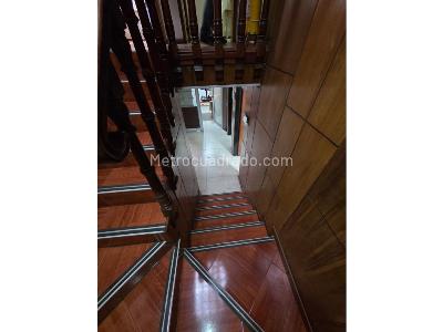 Casa de 5 alcobas en venta en Modelia, Bogotá, 400 m² · foto 16 de 20