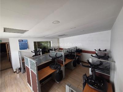 Casa de 5 alcobas en venta en Modelia, Bogotá, 400 m² · foto 19 de 20