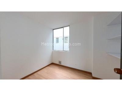 Apartamento de 3 alcobas en venta en Terreros, Soacha, 59 m² · foto 9 de 20