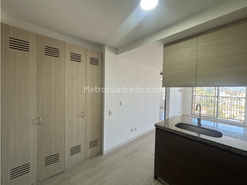 Apartamento en Arriendo, Santa Teresa Norte, Bogotá D.C. - Widok 3