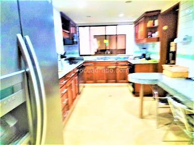Apartamento de 5 alcobas en venta en Santa Rosa, Cali, 270 m² · foto 7 de 19