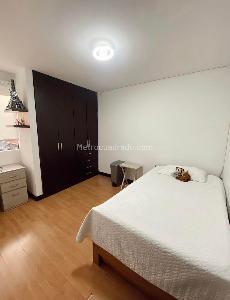 Apartamento de 3 alcobas en venta en Bellavista, Cali, 135 m² · foto 10 de 15