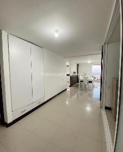 Apartamento de 3 alcobas en venta en Bellavista, Cali, 135 m² · foto 8 de 15