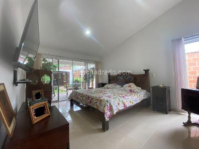Casa de 4 alcobas en venta en La Torre Rozo, Palmira, 297 m² · foto 13 de 20