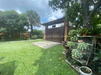 Casa de 4 alcobas en venta en La Torre Rozo, Palmira, 297 m² · foto 2 de 20