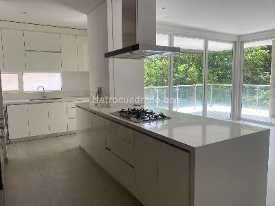 Apartamento de 3 alcobas en venta en Santa Teresita, Cali, 250 m² · foto 7 de 20