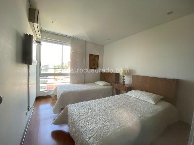 Apartamento de 3 alcobas en venta en Normandia, Cali, 167 m² · foto 13 de 20