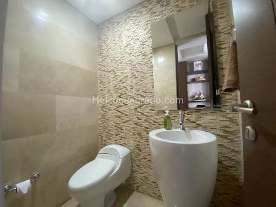 Apartamento de 3 alcobas en venta en Normandia, Cali, 167 m² · foto 9 de 20