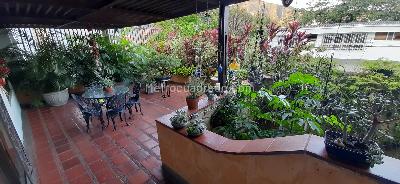 Casa de 4 alcobas en venta en La Arboleda, Cali, 323 m² · foto 19 de 20