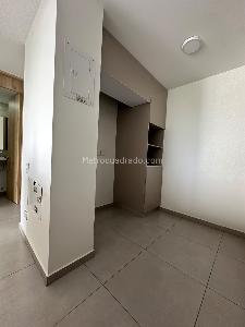 Apartamento de 2 alcobas en venta en Bellavista, Cali, 98 m² · foto 8 de 20