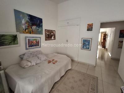 Apartamento de 3 alcobas en venta en Granada, Cali, 117 m² · foto 9 de 17