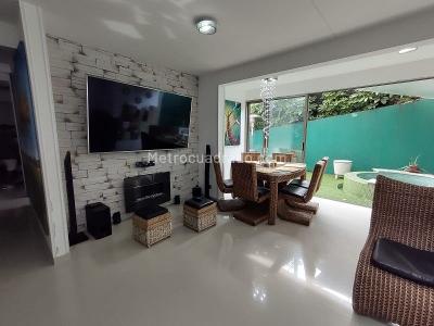 Apartamento en venta en Santa Teresita, Cali · foto 2 de 18