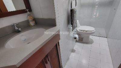Apartamento en venta en Santa Teresita, Cali · foto 6 de 18