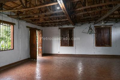 Casa de 3 alcobas en venta en Rozo, Palmira, 261 m² · foto 14 de 20
