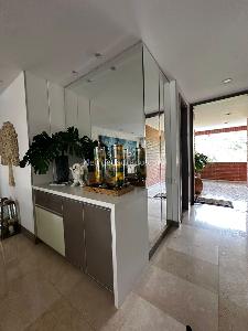 Apartamento de 3 alcobas en venta en Cristales, Cali, 174 m² · foto 16 de 19