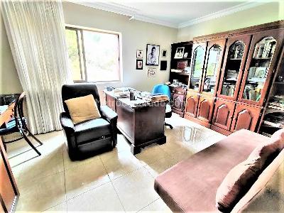 Apartamento de 3 alcobas en venta en Santa Monica Alta, Cali, 220 m² · foto 18 de 20
