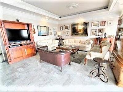 Apartamento de 3 alcobas en venta en Santa Monica Alta, Cali, 220 m² · foto 3 de 20