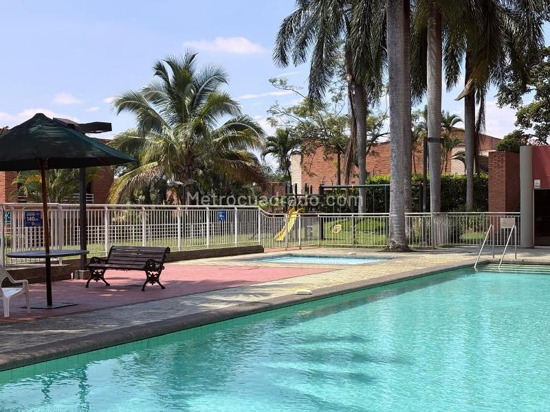 Apartamento en Venta, URBANIZACION CIUDAD JARDIN, Cali - Widok 2