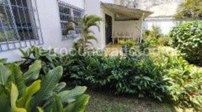 Casa de 5 alcobas en venta en Santa Teresita, Cali, 530 m² · foto 12 de 20
