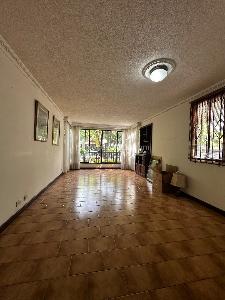 Apartamento en venta en Multicentro, Cali · foto 2 de 17