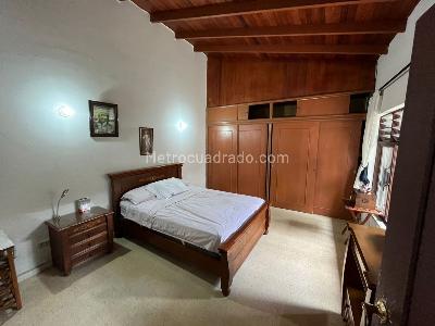 Casa de 4 alcobas en venta en Prados Del Norte, Cali, 318 m² · foto 6 de 10