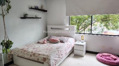 Apartamento de 4 alcobas en venta en La Arboleda, Cali, 210 m² · foto 15 de 20