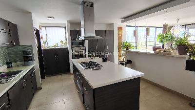 Apartamento de 4 alcobas en venta en La Arboleda, Cali, 210 m² · foto 9 de 20