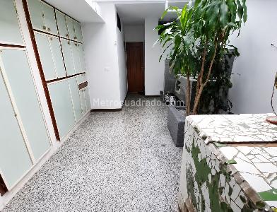 Casa de 4 alcobas en venta en La Flora, Cali, 320 m² · foto 19 de 20