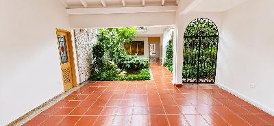 Casa de 4 alcobas en venta en La Flora, Cali, 320 m² · foto 3 de 20