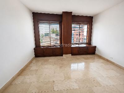 Apartamento de 3 alcobas en venta en Santa Rosa Del Oeste, Cali, 150 m² · foto 3 de 20
