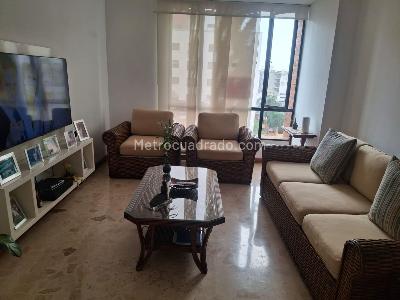 Apartamento de 3 alcobas en venta en Centenario, Cali, 177 m² · foto 8 de 20