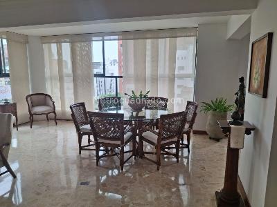 Apartamento de 3 alcobas en venta en Centenario, Cali, 177 m² · foto 3 de 20