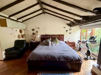Casa en venta en Gratamira, Bogotá · foto 3 de 20