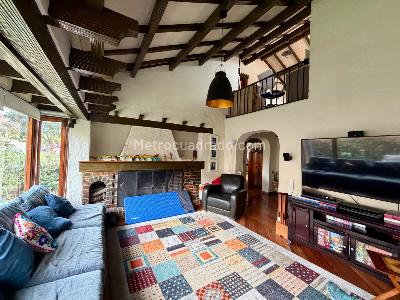 Casa en venta en Gratamira, Bogotá · foto 2 de 20