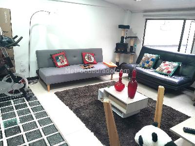 Apartamento de 2 alcobas en venta en Lourdes, Bogotá, 70 m² · foto 2 de 16
